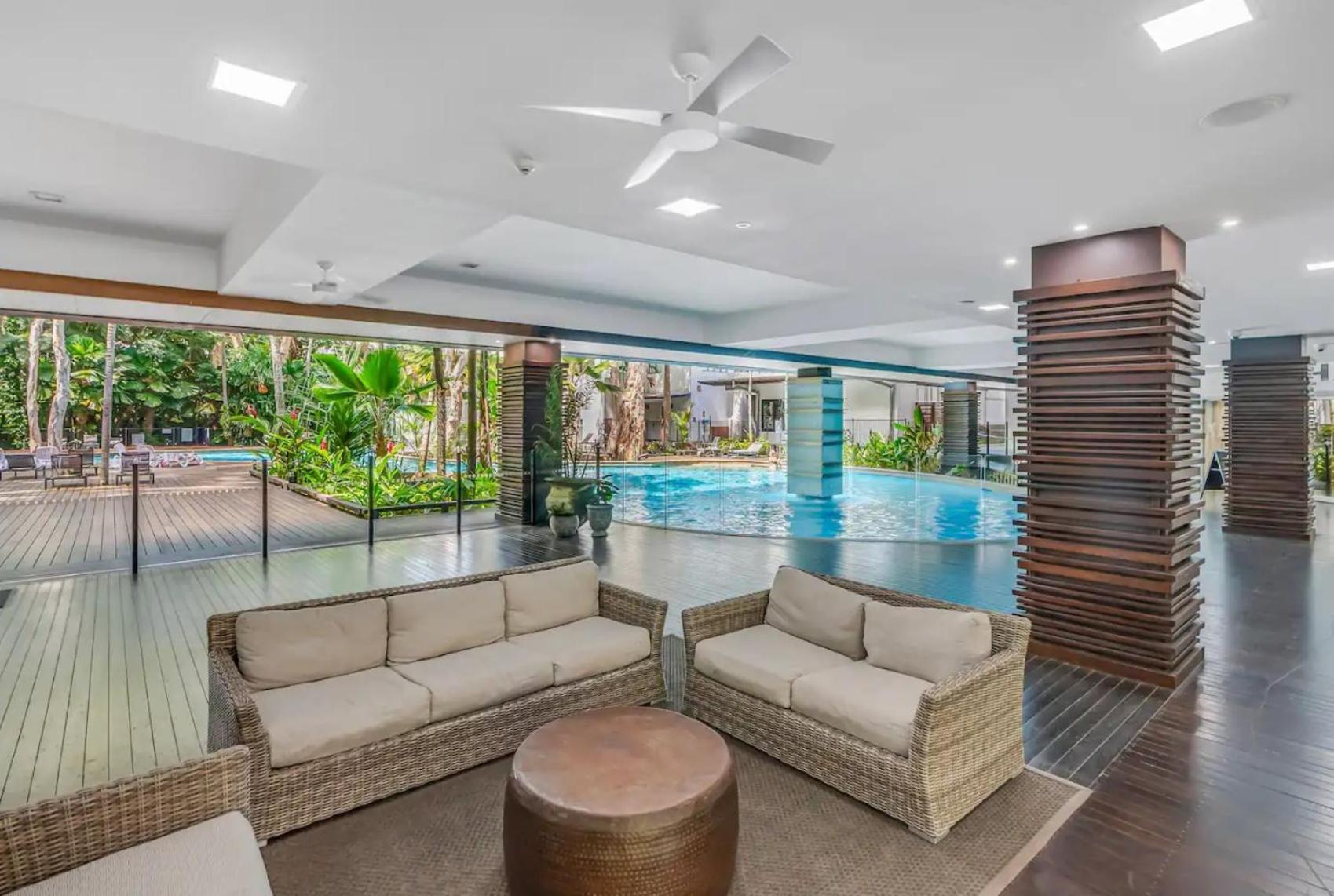 Palm Cove Beachside Apartments - Pool And Garden Views Eksteriør billede